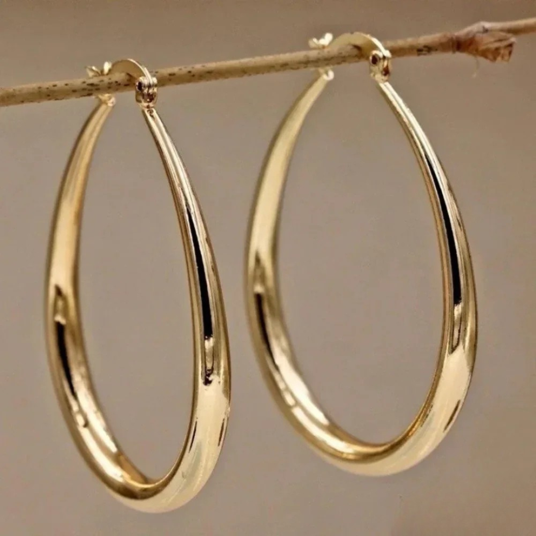 Chic Gold Crystal Earrings